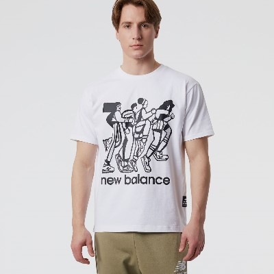 REMERA NEW BALANCE ATHLETICS SEB CURI RUNNERS (BLANCO)